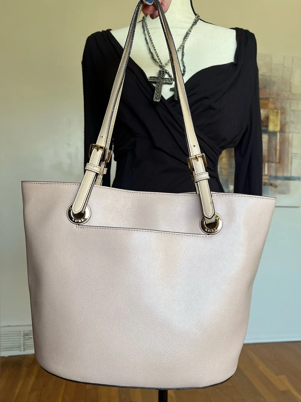 Michael Kors pink leather tote - Picture 3 of 16